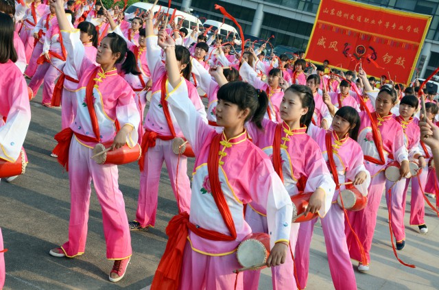 校園活動(dòng)場(chǎng)景